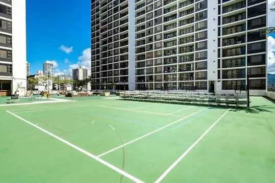 Daire Comfy Suite With Full Kitchen, Dining For 4 & Flexible Sleeping Options Honolulu